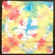 Fold paper and dye with different colors to gain a symmetric picture